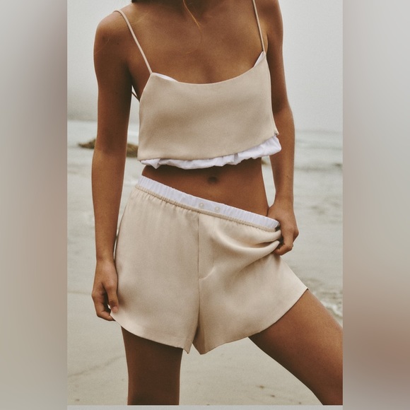 Co-Ord Set SATIN EFFECT CROP TOP and SATIN EFFECT POPLIN TRIM SHORTS - Picture 8 of 16